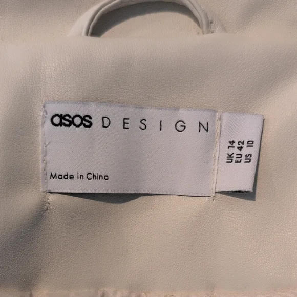 Oversized Cream Coat Faux Leather with Black Buttons - Picture 12 of 12